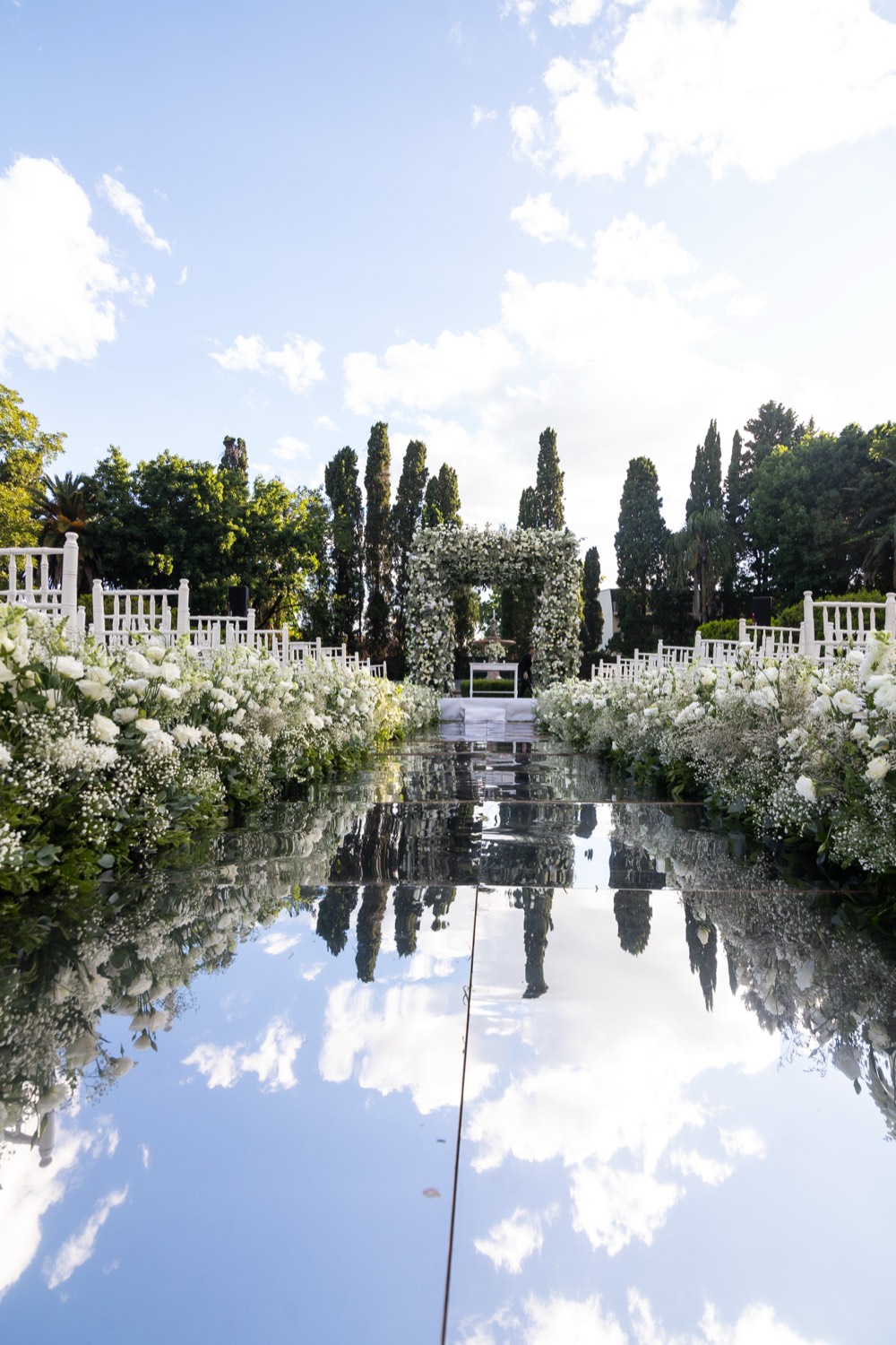 Ceremonia en los jardines